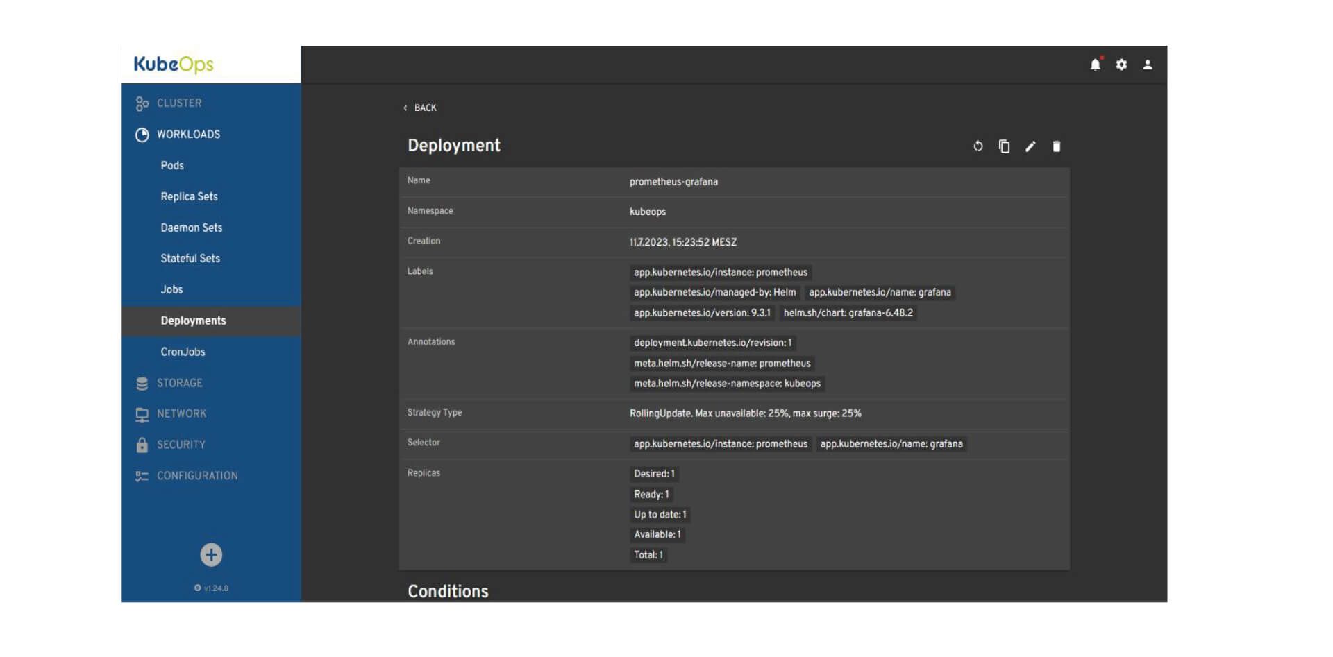 Das Bild zeigt eine Benutzeroberfläche des KubeOps-Dashboards, die Details einer Bereitstellung mit dem Namen "prometheus-grafana" anzeigt. Auf der linken Seite befindet sich eine Navigationsleiste mit verschiedenen Menüpunkten wie "Cluster", "Workloads", "Storage", "Network", "Security" und "Configuration". Das Hauptfenster zeigt den Namen der Bereitstellung, den Namespace 'kubeops', den Erstellungszeitstempel, Labels, Annotationen, den Strategietyp 'RollingUpdate', den Selector und Details zu den Replikaten, die eine gewünschte, bereite, aktuelle, verfügbare und die Gesamtzahl der Replikate anzeigen. Die Oberfläche hat ein dunkles Thema mit Text und Symbolen in hellen Farben für den Kontrast.